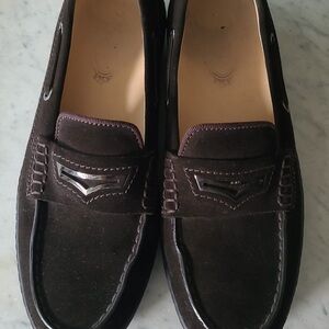 Tod’s Gommino brown suede loafers…excellent condition!